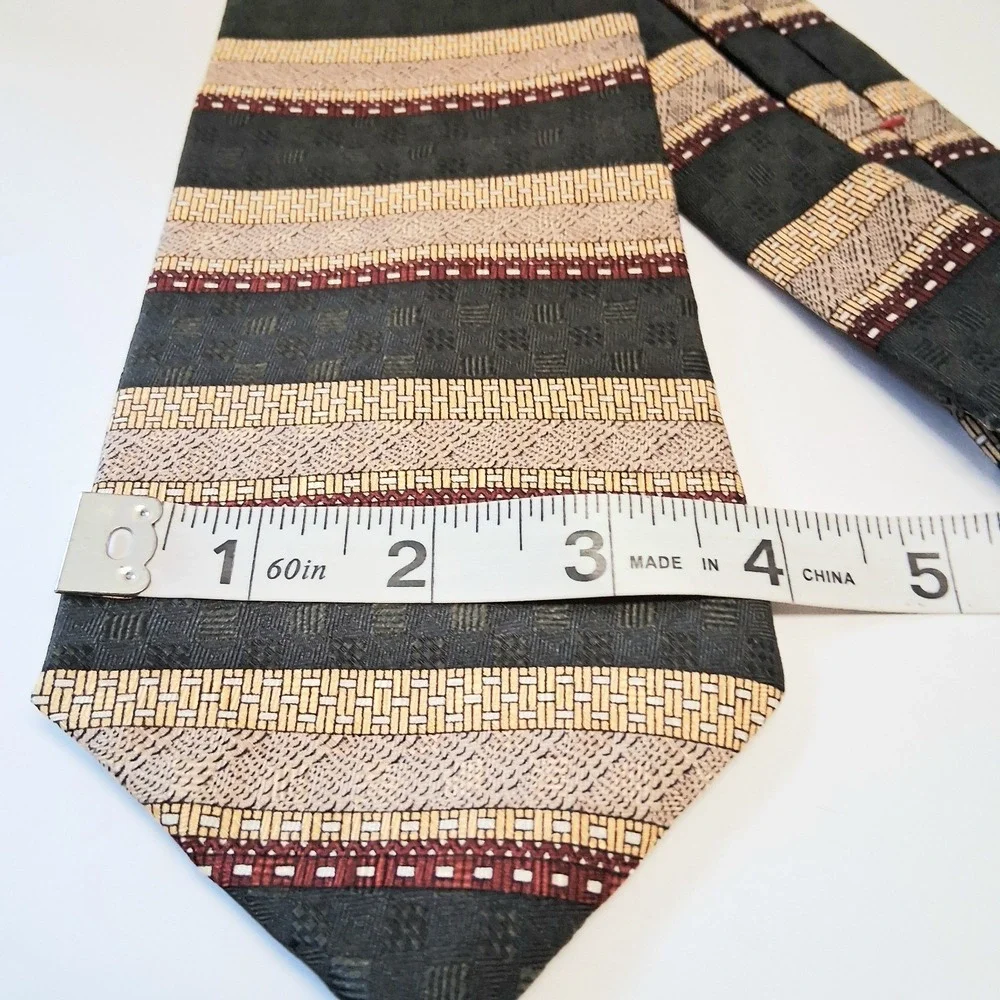 Zianetti Vintage Men's Silk Tie Italian Silk Collection Made In USA 4x57 EUC